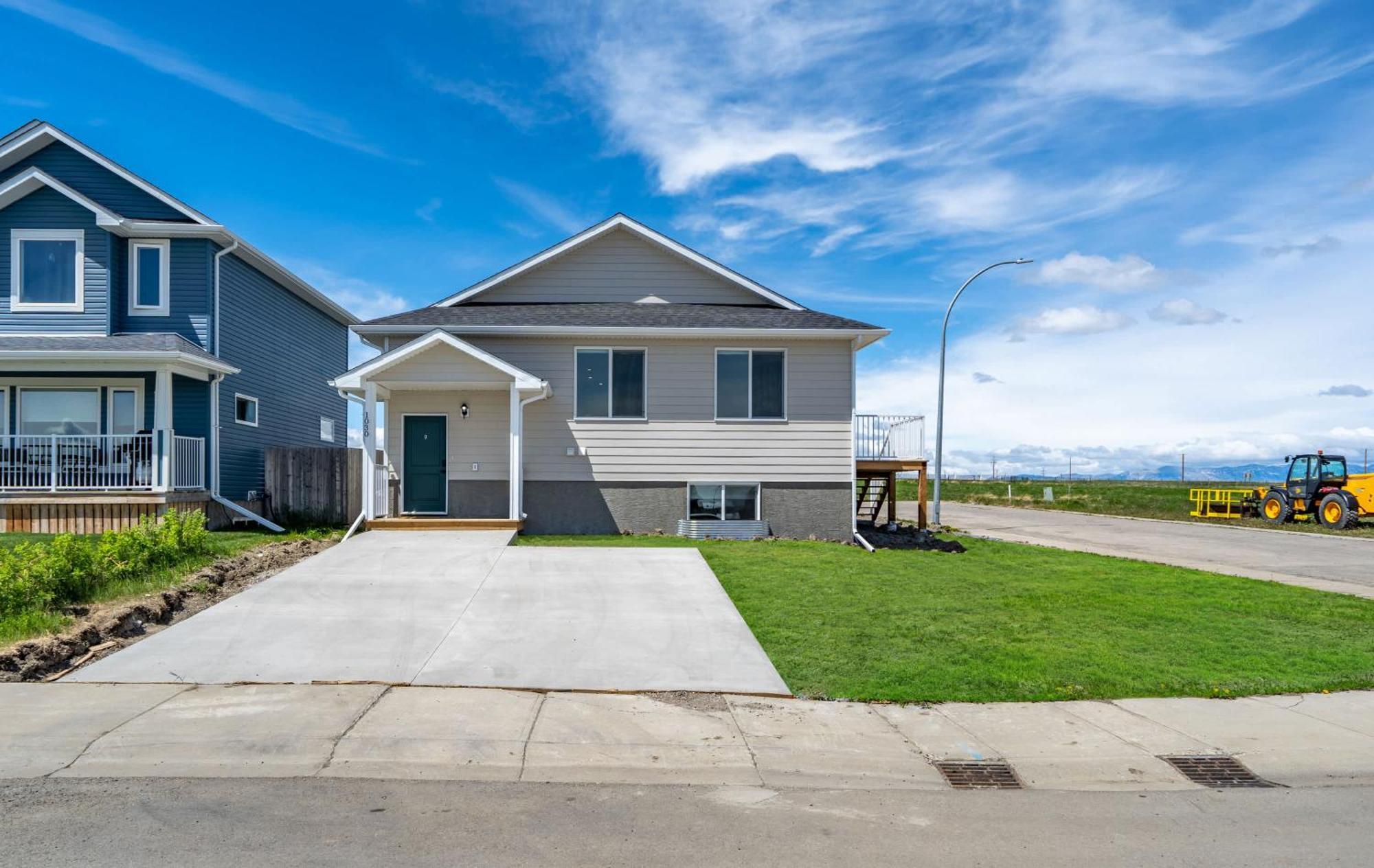Livingston Way I Sleep 6 I Netflix I Kitchen I Tv Villa Pincher Creek Ngoại thất bức ảnh